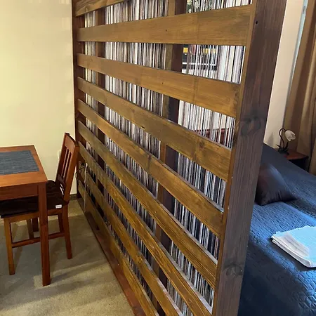 Simonen Near The Gondola *