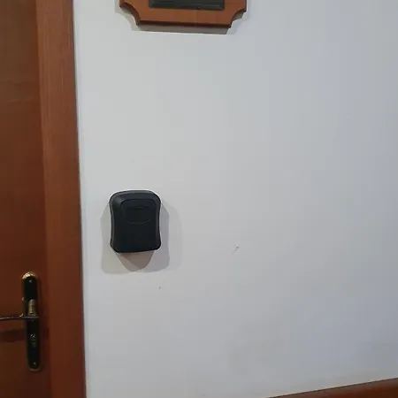 Simonen Near The Gondola